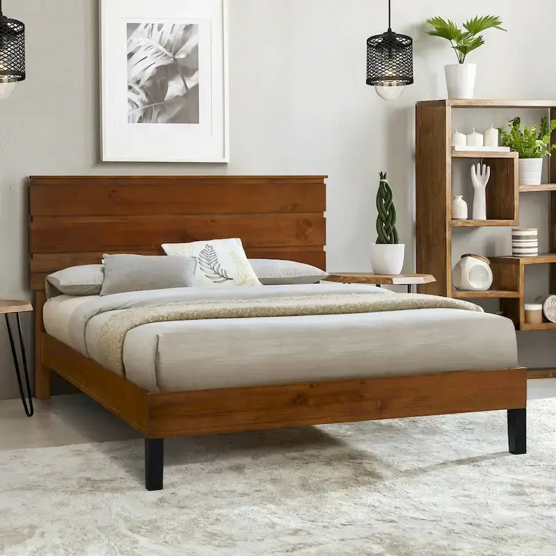 Lit plateforme moderne du milieu du siècle, brun, très grand, en bois massif avec tête de lit trois pièces