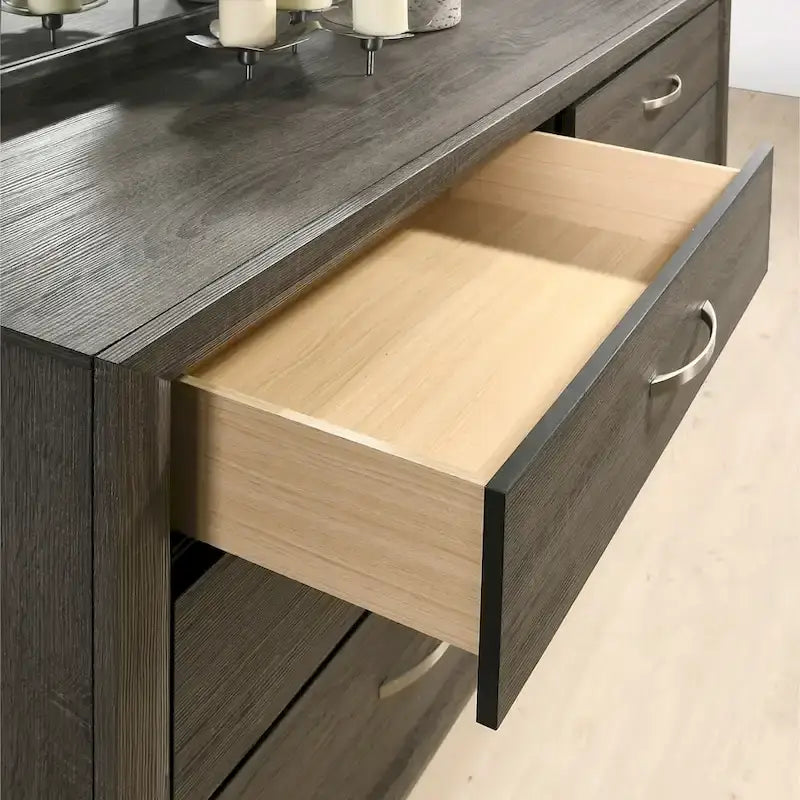 Ensemble de chambre, comprenant un lit, une coiffeuse, un miroir et une table de chevet.